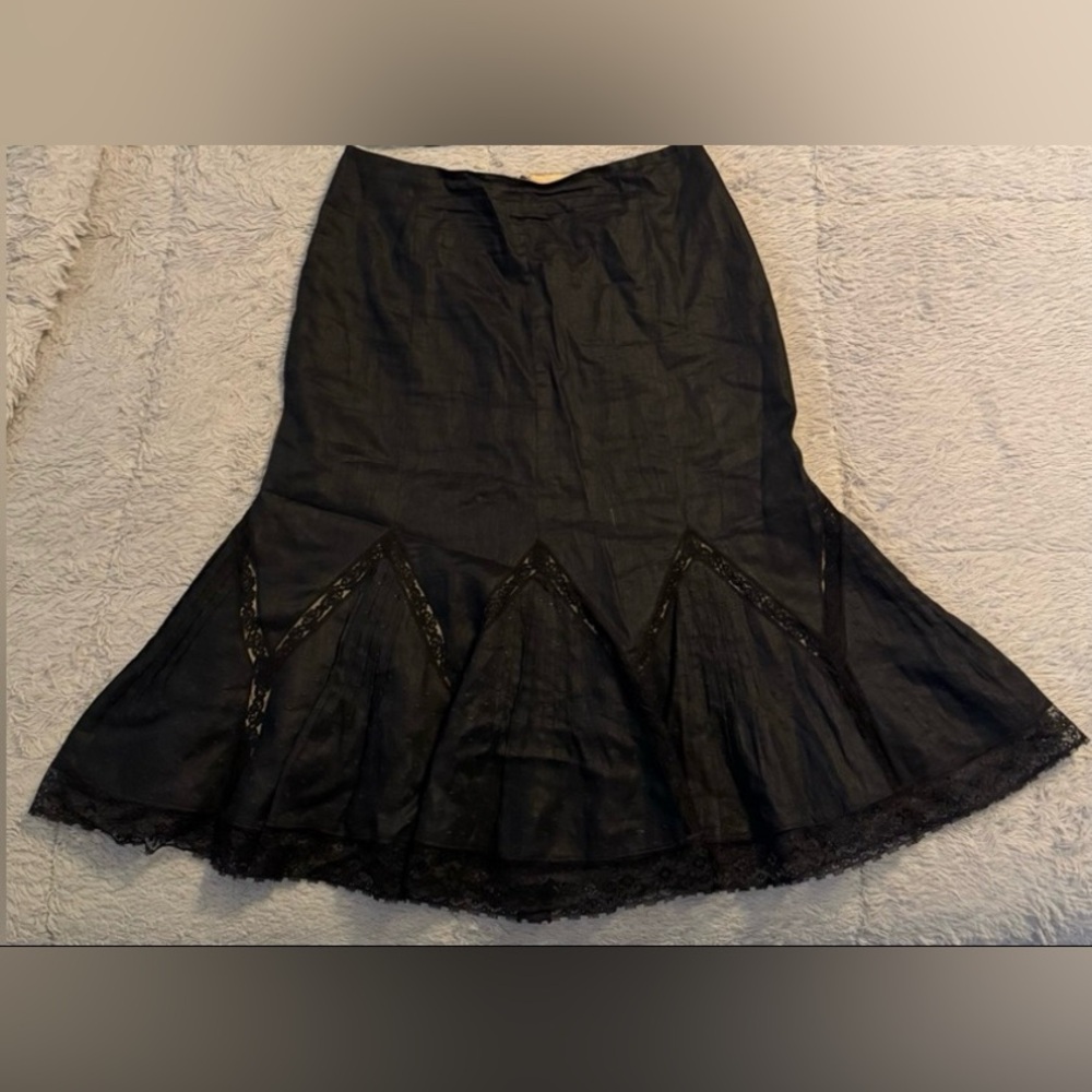 Moda International Y2K Black SKIRT Lace Detail Nude Lining Swiss Dot Details EUC